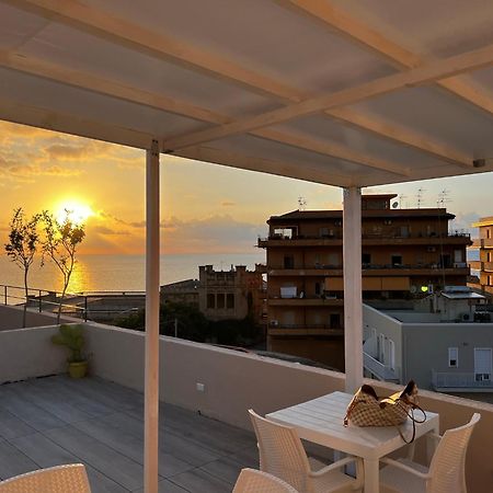 Bed and Breakfast La Piazza Beb Тропея Экстерьер фото