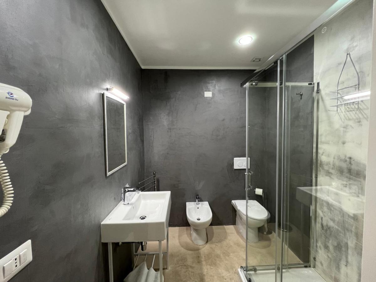 Bed and Breakfast La Piazza Beb Тропея Экстерьер фото