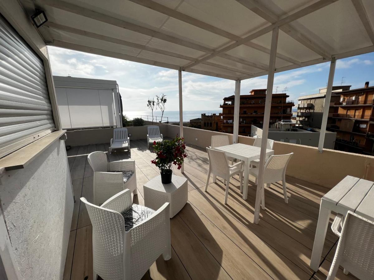 Bed and Breakfast La Piazza Beb Тропея Экстерьер фото