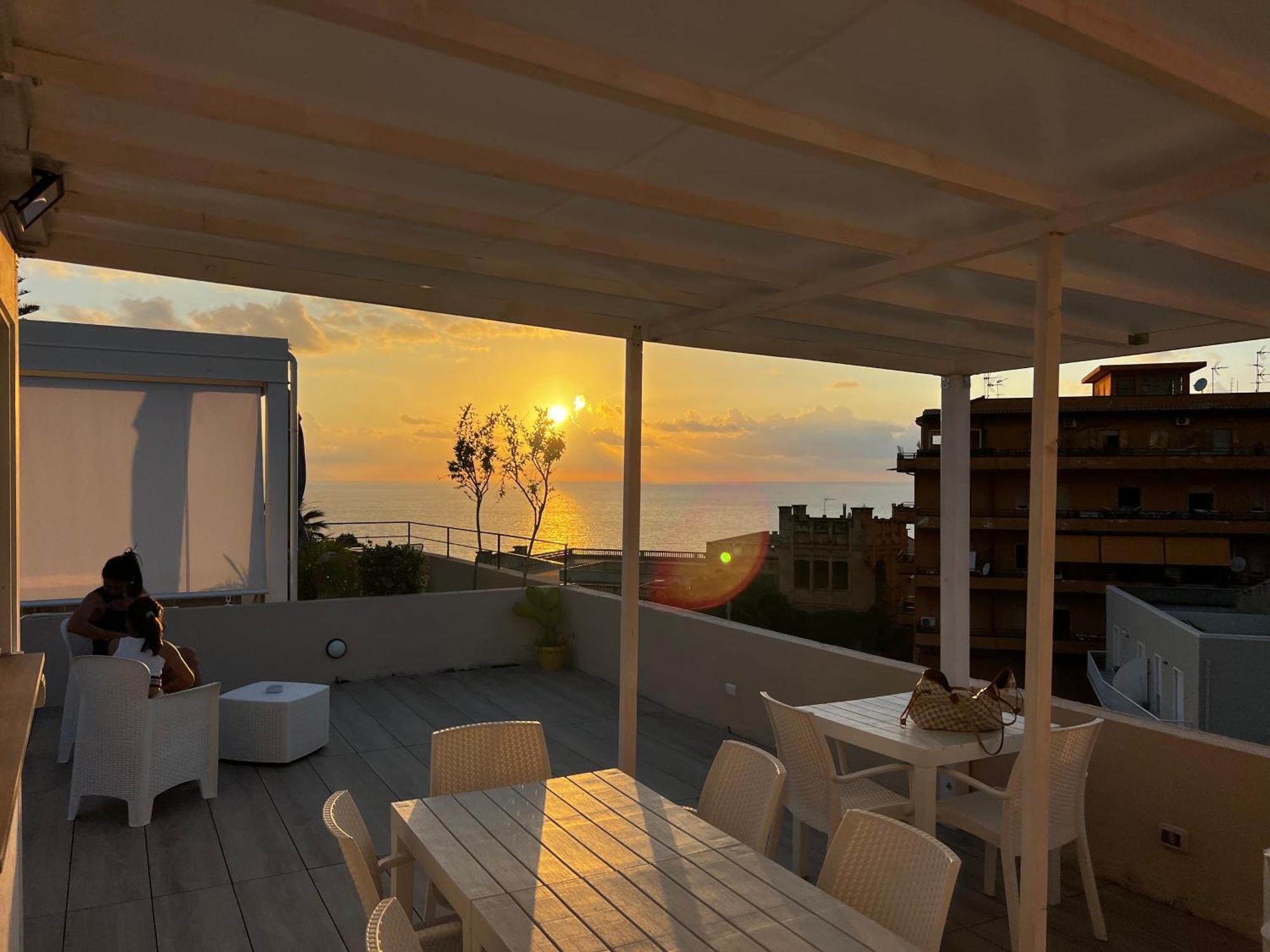 Bed and Breakfast La Piazza Beb Тропея Экстерьер фото