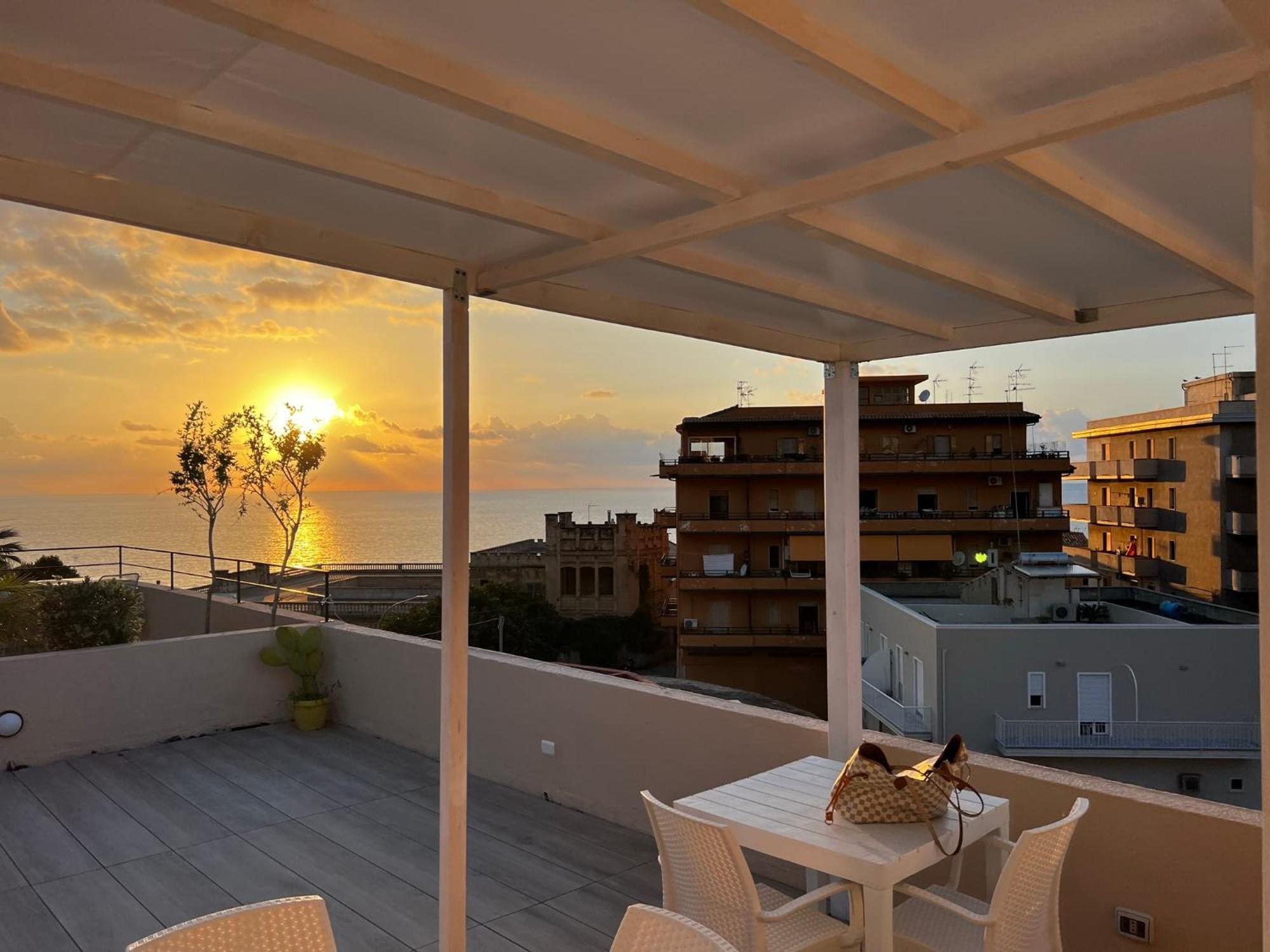 Bed and Breakfast La Piazza Beb Тропея Экстерьер фото